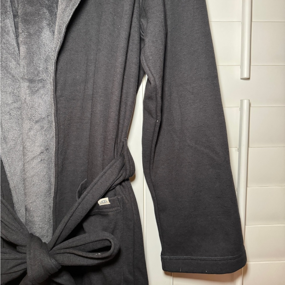 UGG Charcoal/Black and Ash Fleece Robe M/L, Unisex, Brand new - Picture 3 of 6